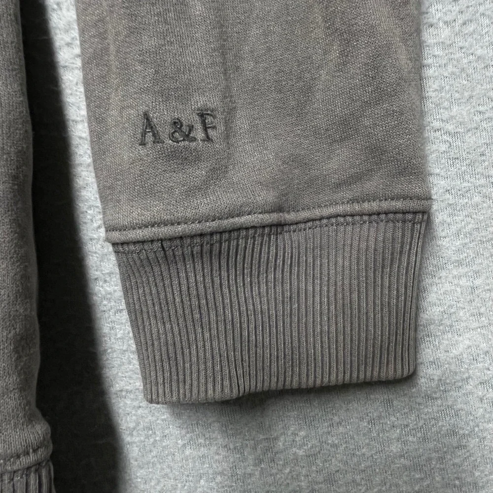 Abercrombie & Fitch Hoodie Mens Medium Gray‎ Acid Wash Pullover Minimalist A&F